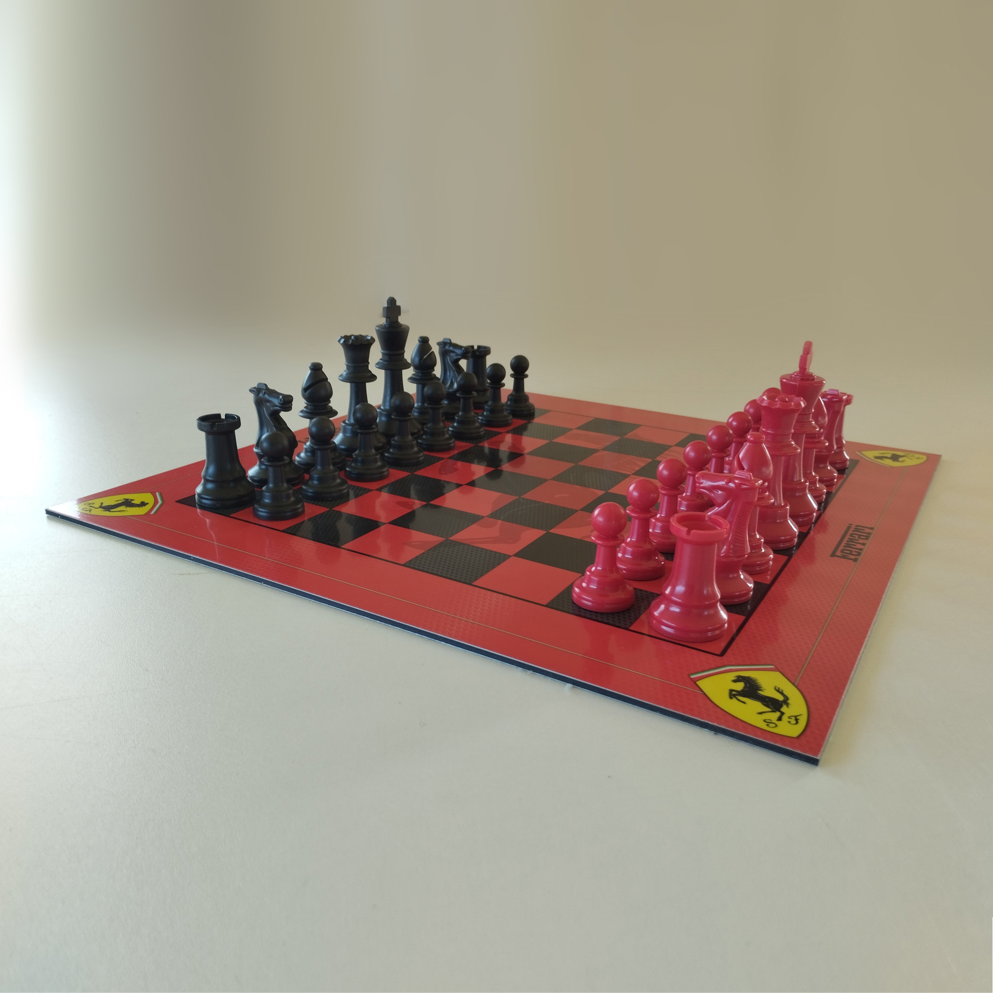 Tableaux, objet décoratifs Pop Art Ferrari Chess 